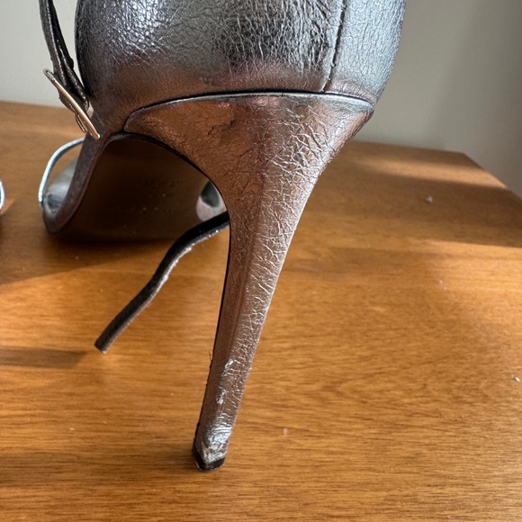 Saint Laurent Amber Metallic Silver Heeled Sandal - Picture 4 of 6